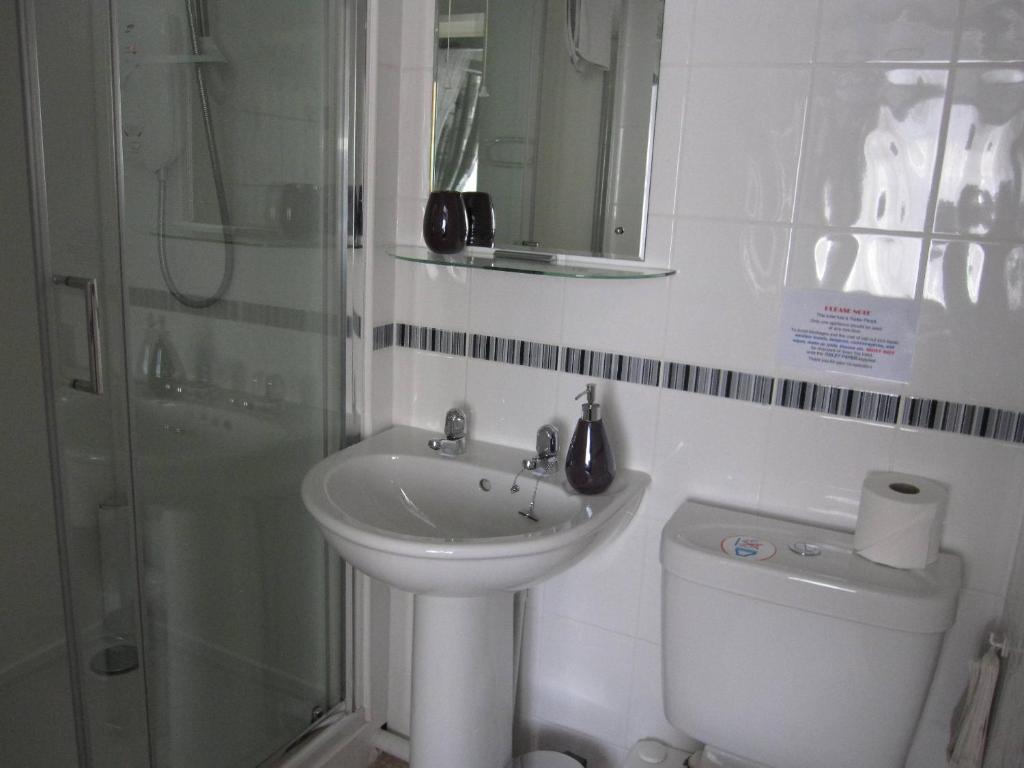 Cranmore Guest House トーキー 部屋 写真